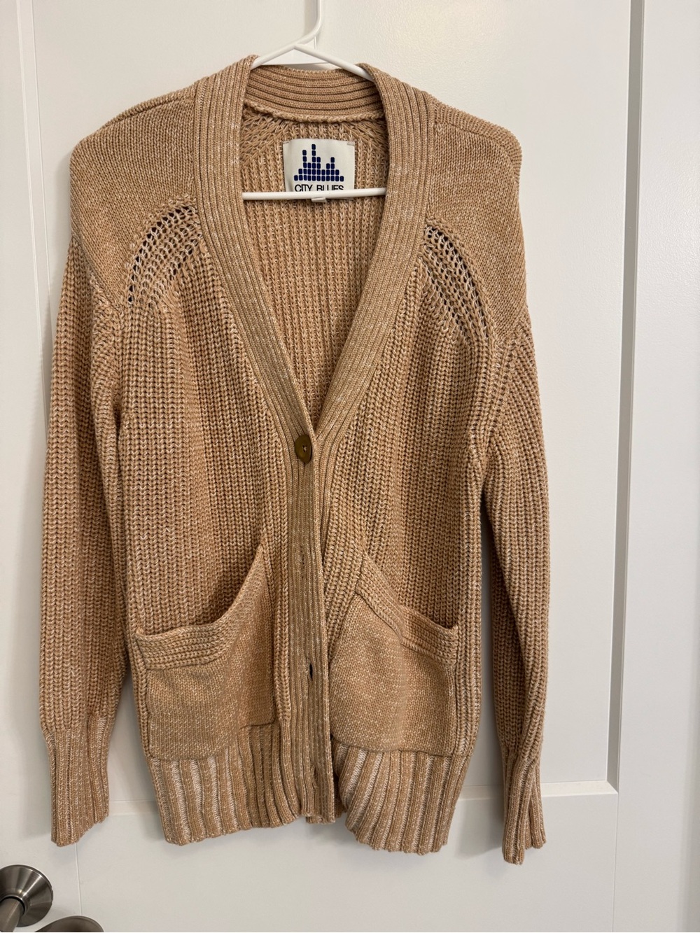 Tan Chunky Knit Button-Front Women’s Cardigan Sweater Small
